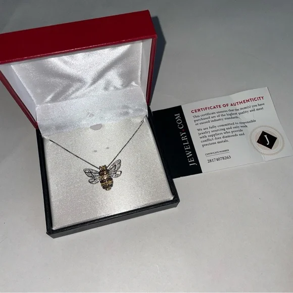 Bumblebee pendant with crystals  Sterling Silver Bee Pendant Necklace - Picture 3 of 11